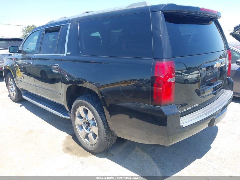 2016 Chevrolet Suburban VIN 1GNSKJKC9GR242489 IAAI salvage auction — NORMAL WEAR, Clear - Dealer Only (California), sold $3,125 on 2026-07-09 (photo 3)