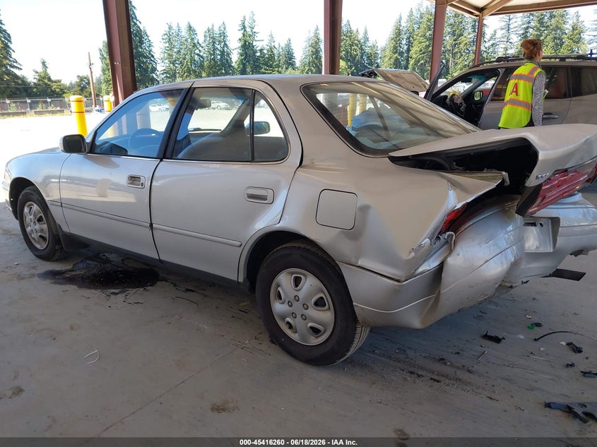 1993 Toyota Camry VIN JT2SK12E9P0148765 IAAI salvage auction — REAR END, Bill Of Sale (Washington), sold $275 on 2026-07-08 (photo 3)