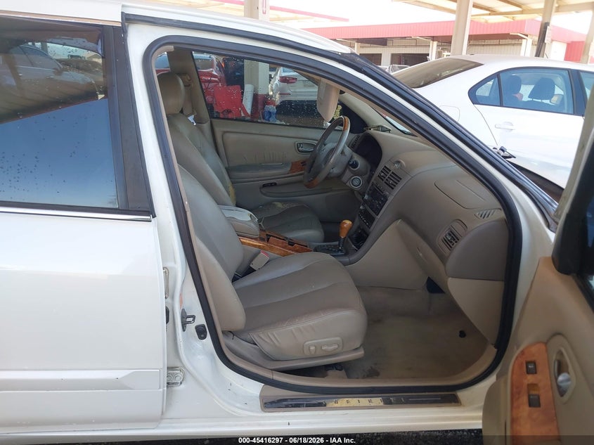 2002 Infiniti I35 VIN JNKDA31A52T023622 IAAI salvage auction — NORMAL WEAR, Clear (Arizona), sold $125 on 2026-07-21 (photo 5)
