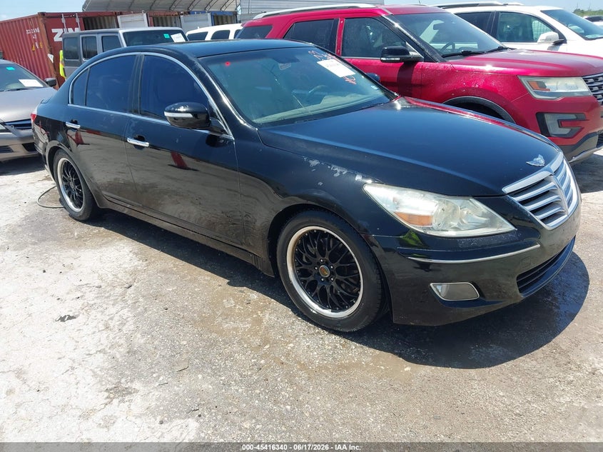 2009 Hyundai Genesis VIN KMHGC46E69U032873 IAAI salvage auction — HAIL, Original (Texas), sold $425 on 2026-07-13 (photo 1)