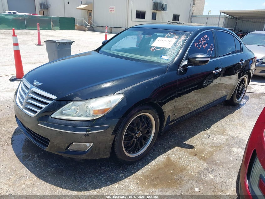2009 Hyundai Genesis VIN KMHGC46E69U032873 IAAI salvage auction — HAIL, Original (Texas), sold $425 on 2026-07-13 (photo 2)