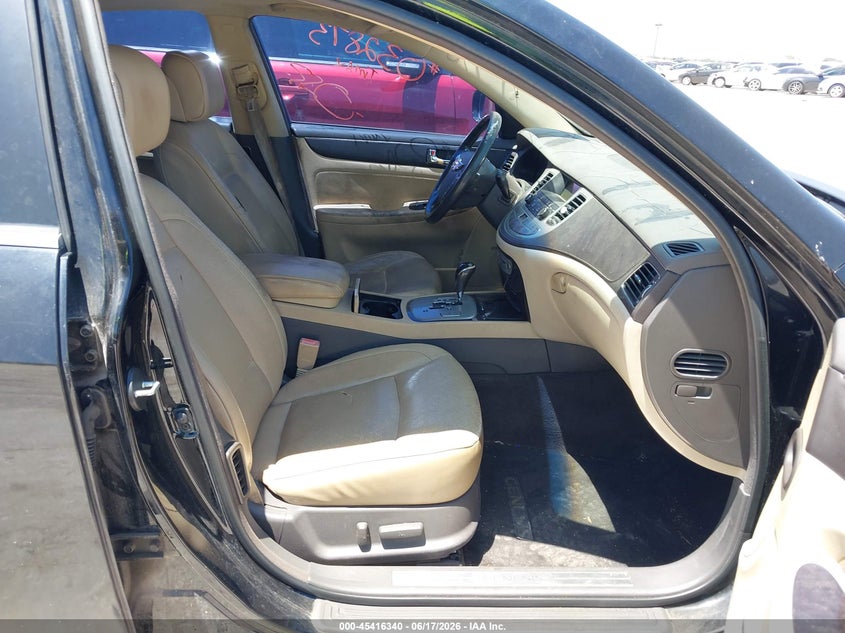 2009 Hyundai Genesis VIN KMHGC46E69U032873 IAAI salvage auction — HAIL, Original (Texas), sold $425 on 2026-07-13 (photo 5)