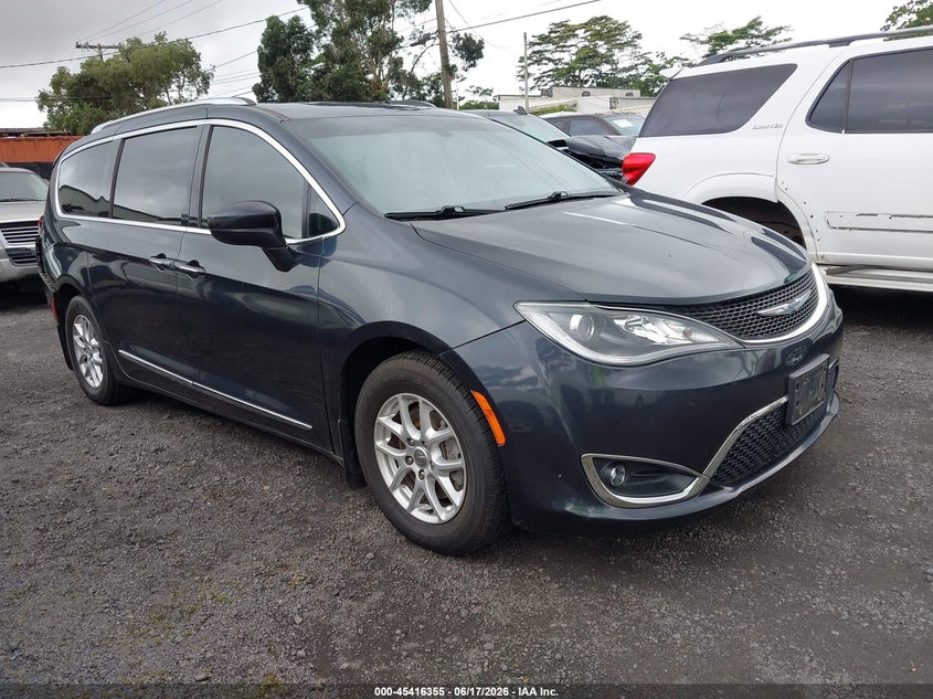 2020 Chrysler Pacifica VIN 2C4RC1BG2LR223911 IAAI salvage auction — REAR END, Salvage Title, sold $3,000 on 2026-07-28 (photo 1)