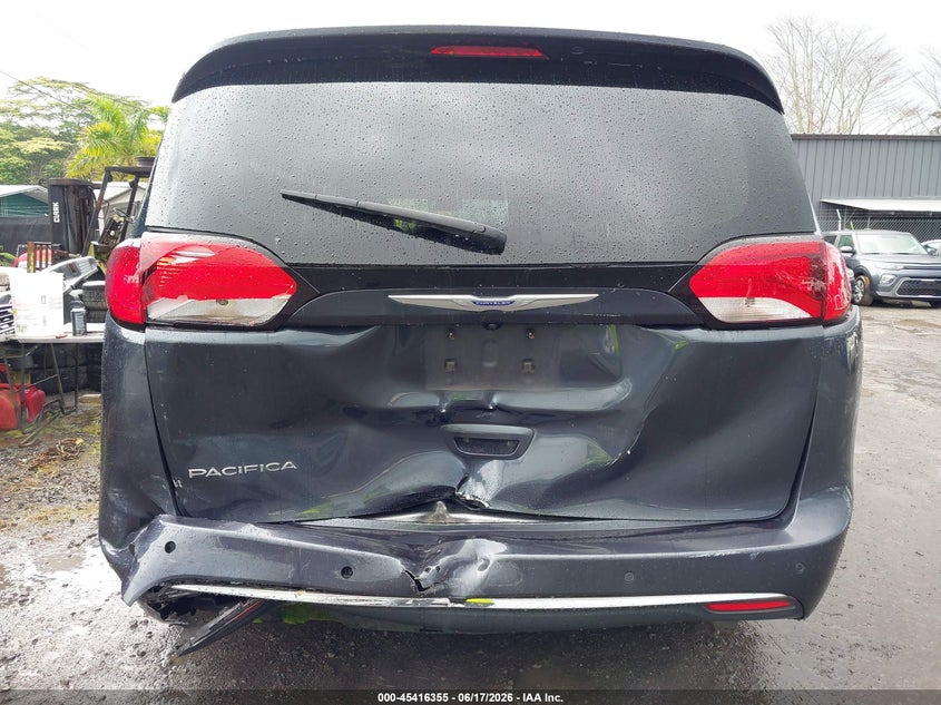 2020 Chrysler Pacifica VIN 2C4RC1BG2LR223911 IAAI salvage auction — REAR END, Salvage Title, sold $3,000 on 2026-07-28 (photo 6)