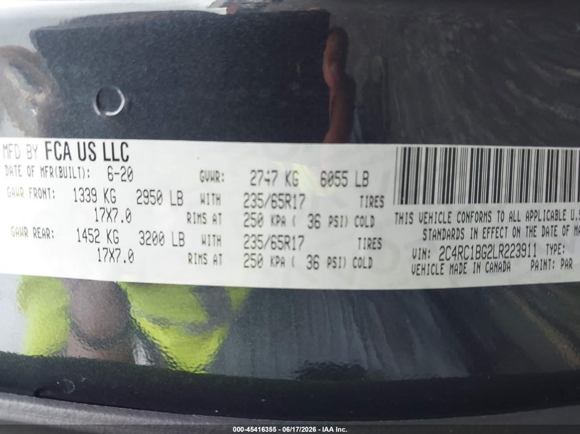 2020 Chrysler Pacifica VIN 2C4RC1BG2LR223911 IAAI salvage auction — REAR END, Salvage Title, sold $3,000 on 2026-07-28 (photo 9)
