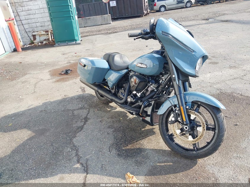 2024 Harley-davidson Street glide VIN 1HD1KB712RB607719 IAAI salvage auction — FRONT & REAR, Wait Title, sold $12,300 on 2026-09-15 (photo 1)