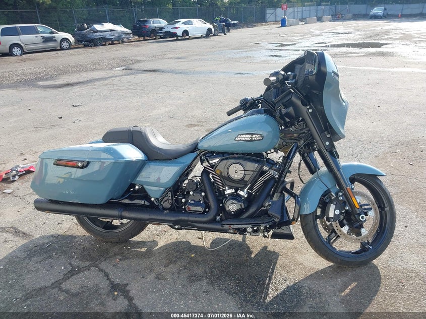 2024 Harley-davidson Street glide VIN 1HD1KB712RB607719 IAAI salvage auction — FRONT & REAR, Wait Title, sold $12,300 on 2026-09-15 (photo 8)