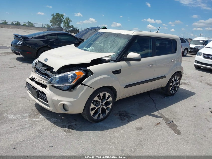 2013 Kia Soul VIN KNDJT2A66D7531131 IAAI salvage auction — FRONT END, Salvage (Iowa), sold $25 on 2026-07-28 (photo 2)