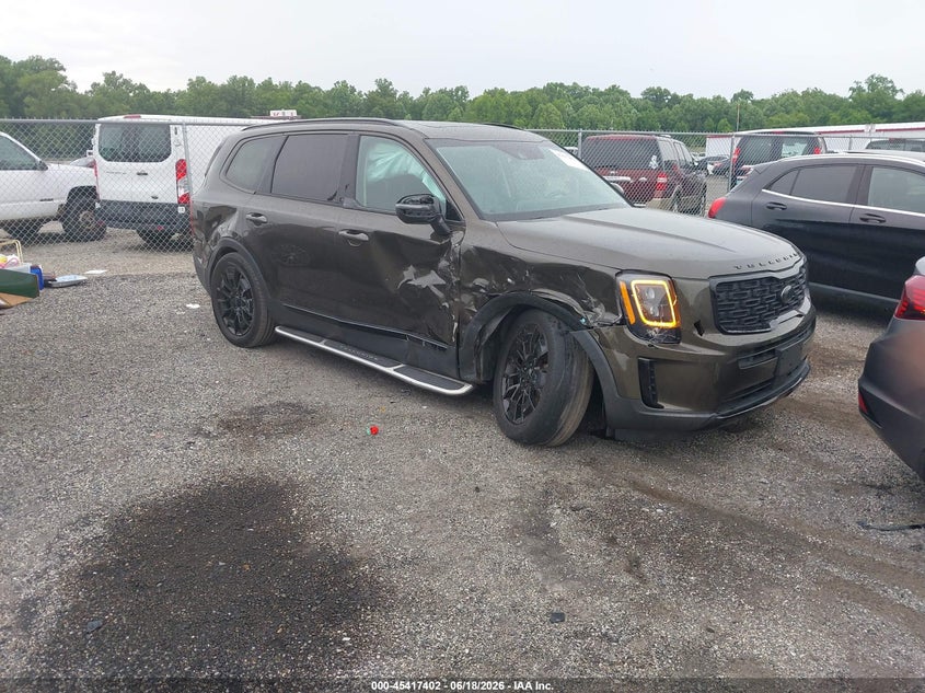 2021 Kia Telluride VIN 5XYP3DHC8MG128255 IAAI salvage auction — LEFT FRONT, Salvage Title, sold $6,200 on 2026-07-30 (photo 1)