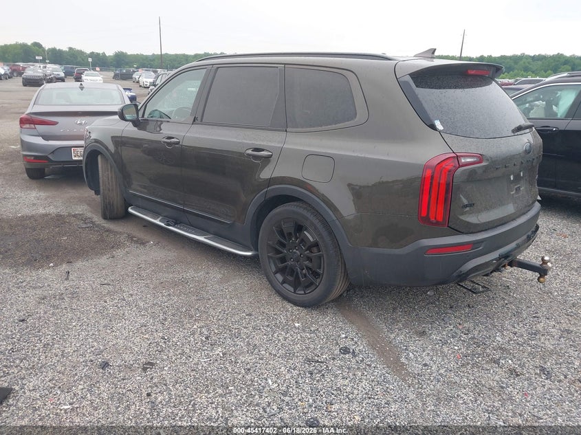 2021 Kia Telluride VIN 5XYP3DHC8MG128255 IAAI salvage auction — LEFT FRONT, Salvage Title, sold $6,200 on 2026-07-30 (photo 3)