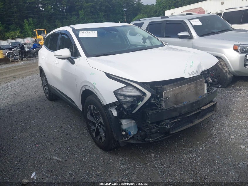 2023 Kia Sportage VIN 5XYK33AF6PG125139 IAAI salvage auction — LEFT FRONT, Salvage Title, sold $7,700 on 2026-08-02 (photo 1)