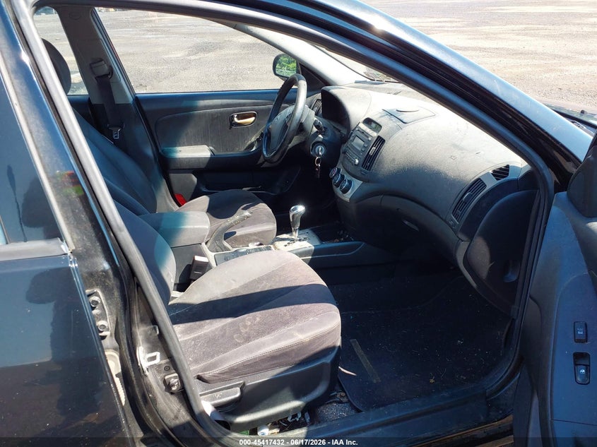2010 Hyundai Elantra VIN KMHDU4AD4AU992065 IAAI salvage auction — NORMAL WEAR, Clear (Pennsylvania), sold $550 on 2026-07-16 (photo 5)