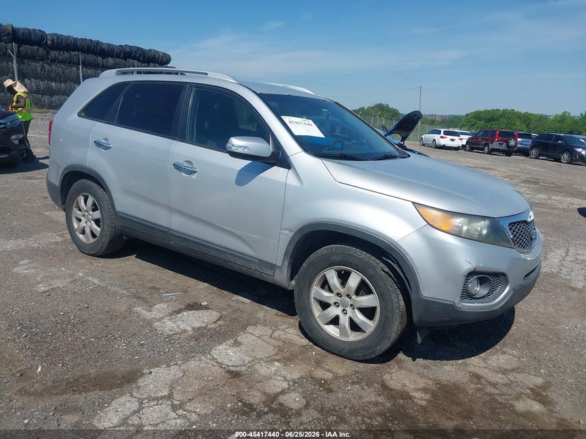 2013 Kia Sorento VIN 5XYKT4A61DG361845 IAAI salvage auction — RIGHT SIDE, Salvage (Pennsylvania), sold $1,150 on 2026-07-31 (photo 1)