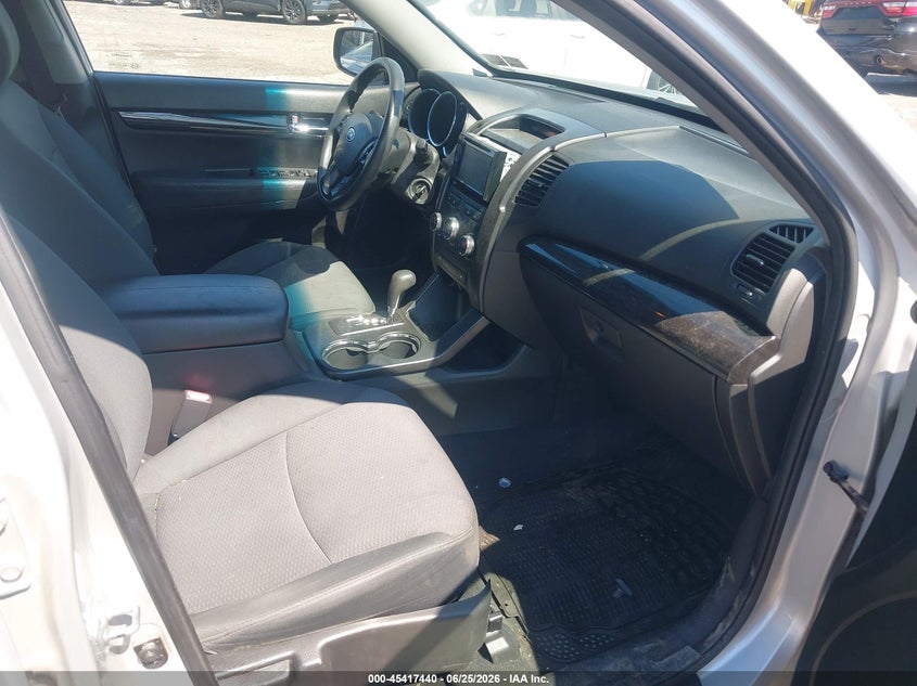 2013 Kia Sorento VIN 5XYKT4A61DG361845 IAAI salvage auction — RIGHT SIDE, Salvage (Pennsylvania), sold $1,150 on 2026-07-31 (photo 5)