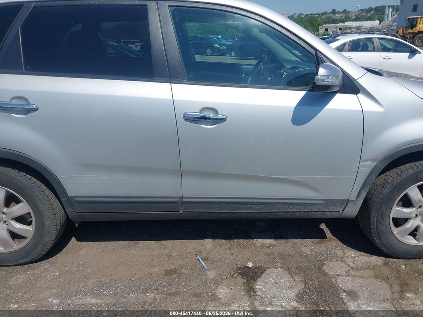 2013 Kia Sorento VIN 5XYKT4A61DG361845 IAAI salvage auction — RIGHT SIDE, Salvage (Pennsylvania), sold $1,150 on 2026-07-31 (photo 6)