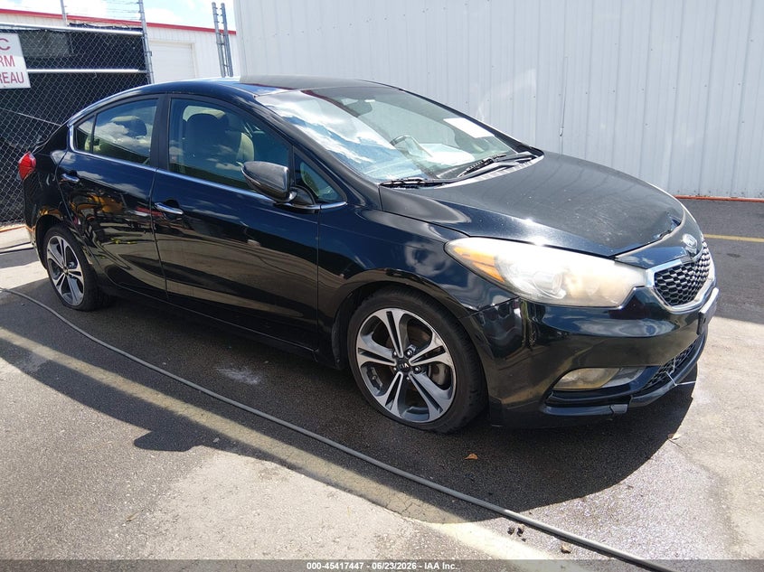 2015 Kia Forte VIN KNAFX4A82F5283625 IAAI salvage auction — SIDE, Salvage (South Carolina), sold $450 on 2026-07-26 (photo 1)