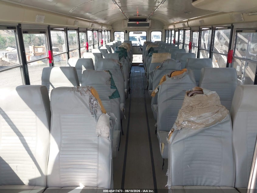 2015 Ic corporation 3000 ce VIN 4DRAMAAN6FB685834 IAAI salvage auction — NORMAL WEAR, SF97 (Illinois), sold $4,775 on 2026-07-09 (photo 8)