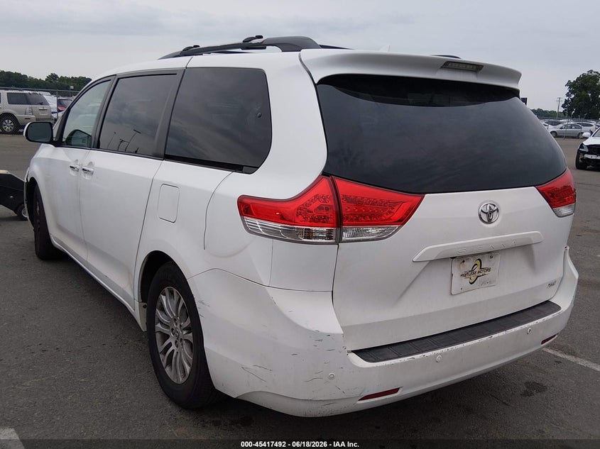 2011 Toyota Sienna VIN 5TDYK3DC3BS103576 IAAI salvage auction — FRONT END, Salvage (New Jersey), sold $700 on 2026-07-30 (photo 3)