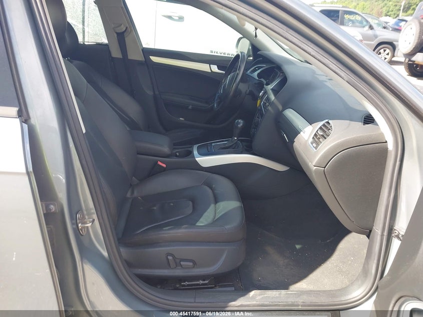 2010 Audi A4 VIN WAUBFAFL0AN035055 IAAI salvage auction — LEFT REAR, Clear (Massachusetts), sold $1,025 on 2026-07-31 (photo 5)