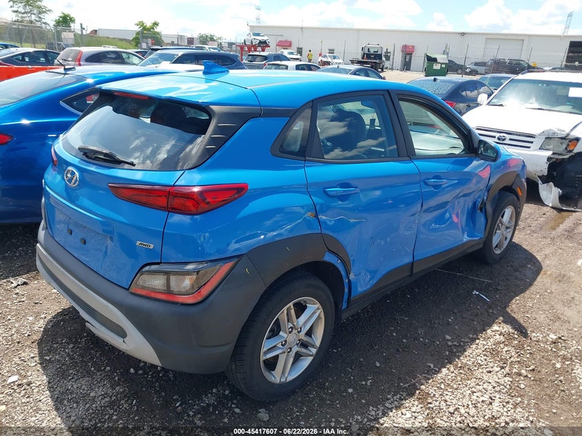 2022 Hyundai Kona VIN KM8K2CAB7NU791076 IAAI salvage auction — SIDE, Salvage Title, sold $2,650 on 2026-08-02 (photo 4)