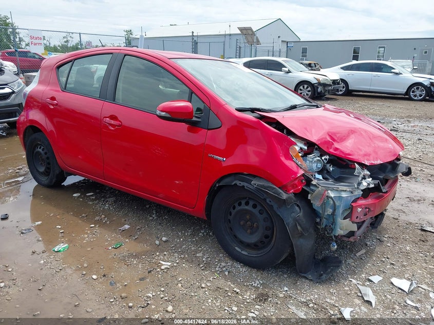 2014 Toyota Prius c VIN JTDKDTB33E1078988 IAAI salvage auction — FRONT END, Salvage (Ohio), sold $425 on 2026-07-16 (photo 1)