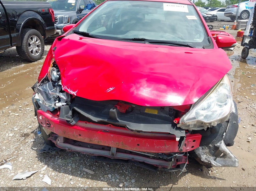 2014 Toyota Prius c VIN JTDKDTB33E1078988 IAAI salvage auction — FRONT END, Salvage (Ohio), sold $425 on 2026-07-16 (photo 6)
