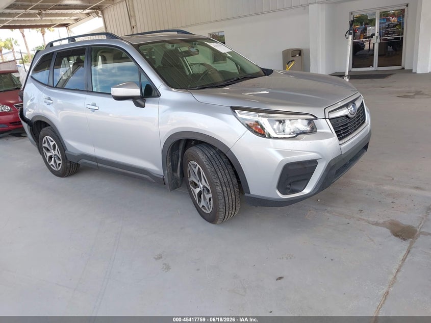 2019 Subaru Forester VIN JF2SKAEC4KH545457 IAAI salvage auction — REAR END, Rebuildable (Florida), sold $2,900 on 2026-07-15 (photo 1)