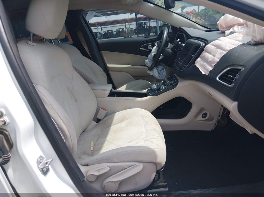 2015 Chrysler 200 VIN 1C3CCCAB1FN557795 IAAI salvage auction — FRONT END, Salvage Title, sold $200 on 2026-07-18 (photo 5)