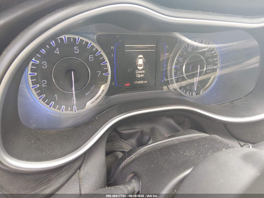 2015 Chrysler 200 VIN 1C3CCCAB1FN557795 IAAI salvage auction — FRONT END, Salvage Title, sold $200 on 2026-07-18 (photo 7)