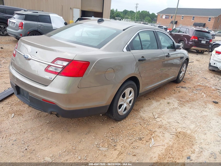 2018 Ford Police VIN 1FAHP2MK1JG114531 IAAI salvage auction — REPOSSESSION, Clear-Dealer Only (North Carolina), sold $3,050 on 2026-07-06 (photo 4)