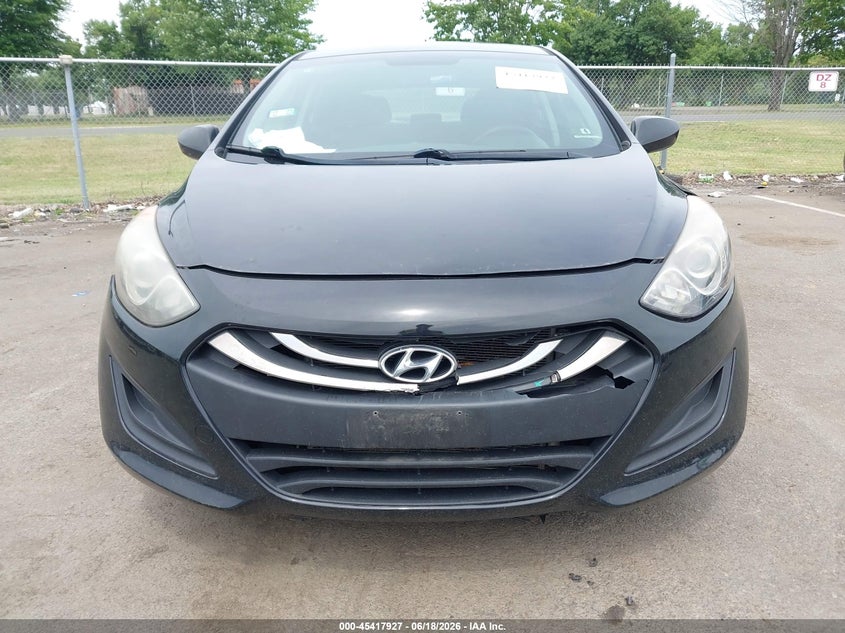 2017 Hyundai Elantra VIN KMHD35LHXHU364224 IAAI salvage auction — RIGHT SIDE, Salvage (New Jersey), sold $775 on 2026-07-27 (photo 6)