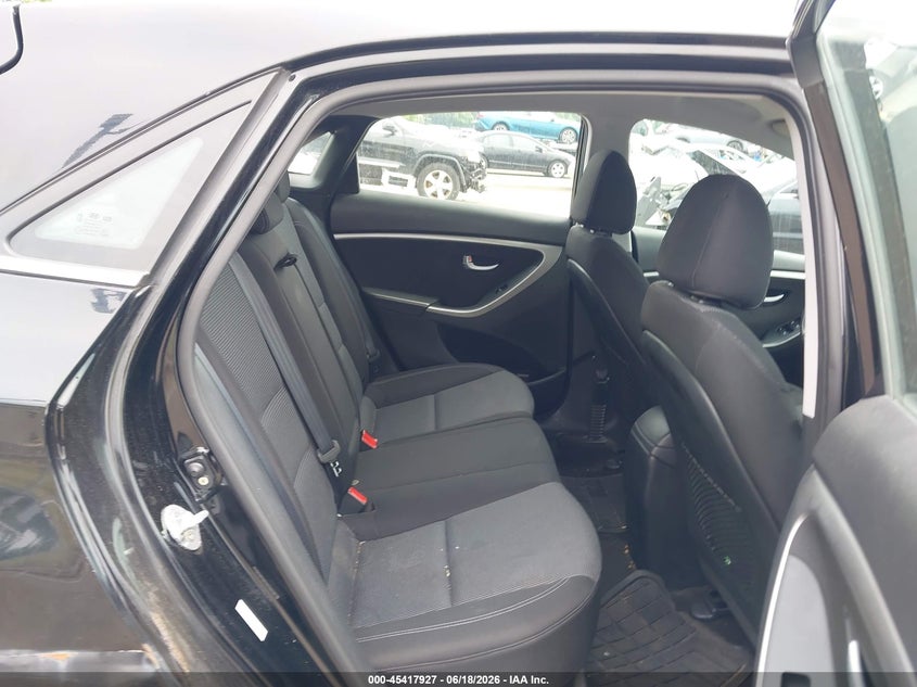 2017 Hyundai Elantra VIN KMHD35LHXHU364224 IAAI salvage auction — RIGHT SIDE, Salvage (New Jersey), sold $775 on 2026-07-27 (photo 8)