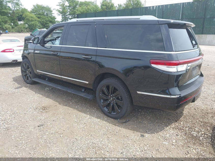 2024 Lincoln Navigator VIN 5LMJJ3LG1REL10453 IAAI salvage auction — FRONT & REAR, Salvage Title, sold $16,600 on 2026-09-28 (photo 3)