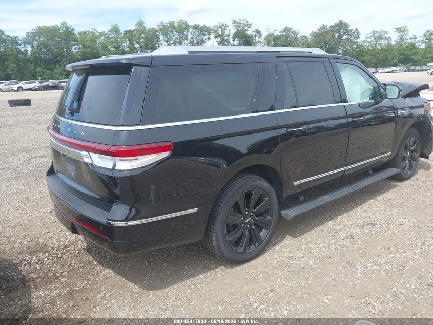 2024 Lincoln Navigator VIN 5LMJJ3LG1REL10453 IAAI salvage auction — FRONT & REAR, Salvage Title, sold $16,600 on 2026-09-28 (photo 4)