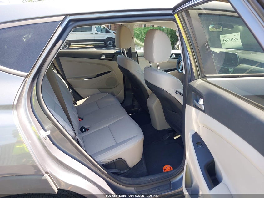 2021 Hyundai Tucson VIN KM8J2CA46MU288943 IAAI salvage auction — NORMAL WEAR, SF97 (Virginia), sold $11,300 on 2026-07-22 (photo 8)