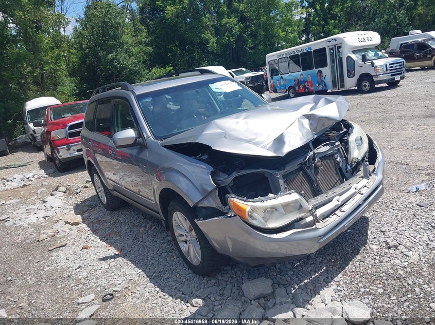 2011 Subaru Forester VIN JF2SHBDC2BG768317 IAAI salvage auction — NORMAL WEAR, Clear (Tennessee), sold $275 on 2026-07-23 (photo 1)