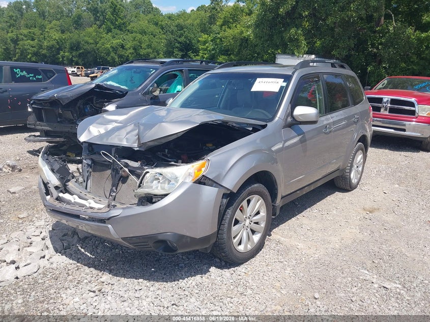 2011 Subaru Forester VIN JF2SHBDC2BG768317 IAAI salvage auction — NORMAL WEAR, Clear (Tennessee), sold $275 on 2026-07-23 (photo 2)