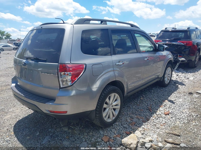 2011 Subaru Forester VIN JF2SHBDC2BG768317 IAAI salvage auction — NORMAL WEAR, Clear (Tennessee), sold $275 on 2026-07-23 (photo 4)