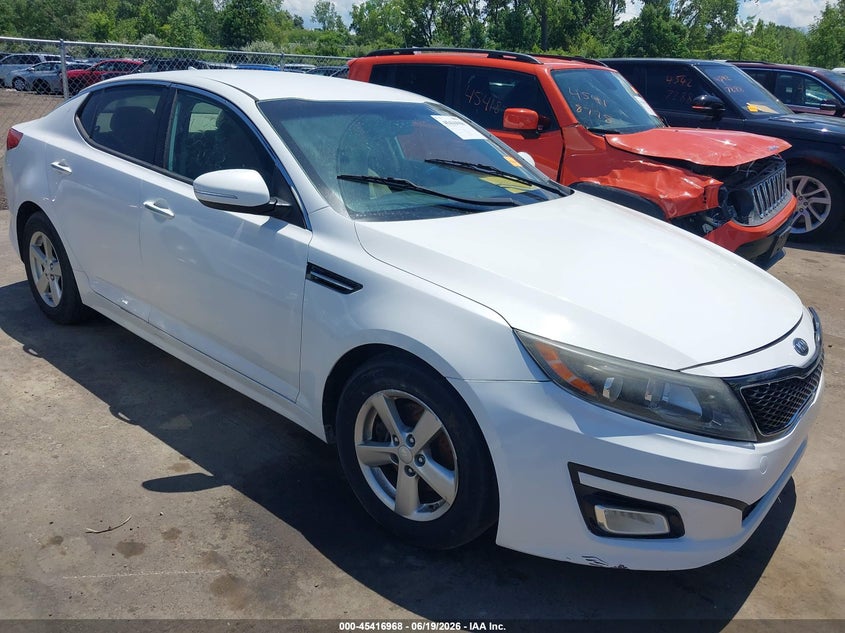 2015 Kia Optima VIN 5XXGM4A71FG464119 IAAI salvage auction — THEFT, Salvage Title, sold $450 on 2026-08-01 (photo 1)