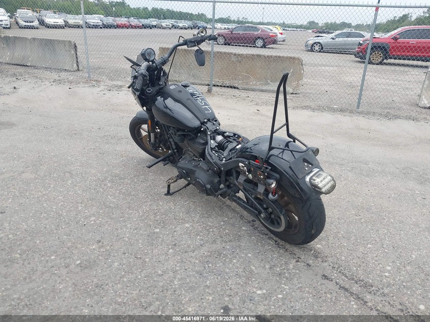 2023 Harley-davidson Low rider VIN 1HD1YWZ10PB066122 IAAI salvage auction — FRONT & REAR, Rebuildable (Florida), sold $2,200 on 2026-07-28 (photo 3)