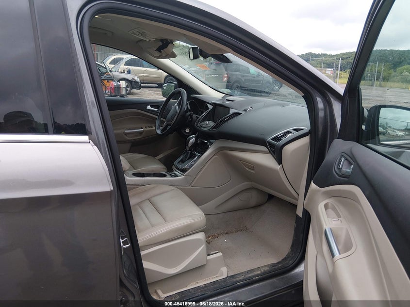 2013 Ford Escape VIN 1FMCU9H95DUC96023 IAAI salvage auction — FRONT END, Salvage (West Virginia), sold $250 on 2026-09-24 (photo 5)