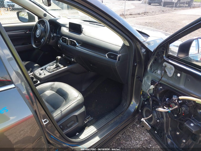 2020 Mazda Cx-5 VIN JM3KFADM2L0768469 IAAI salvage auction — RIGHT SIDE, Salvage Title, sold $4,950 on 2026-07-21 (photo 5)