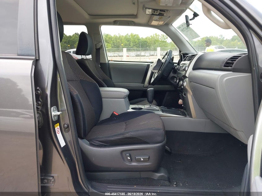 2012 Toyota 4runner VIN JTEZU5JR5C5037294 IAAI salvage auction — LEFT FRONT, Clear (Tennessee), sold $4,850 on 2026-07-22 (photo 5)