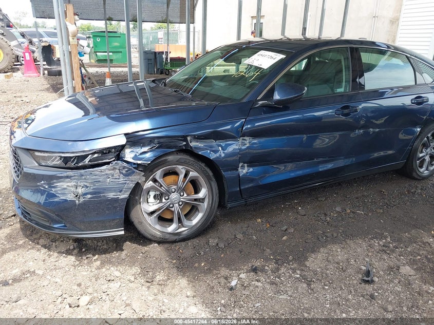 2024 Honda Accord VIN 1HGCY2F62RA084795 IAAI salvage auction — LEFT SIDE, Salvage (Delaware), sold $8,150 on 2026-07-27 (photo 4)