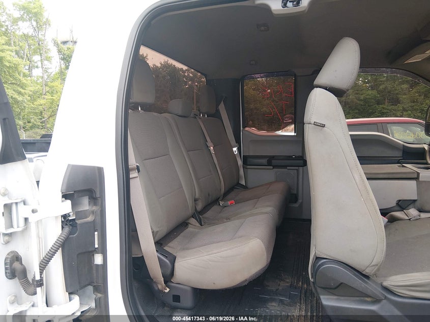 2017 Ford F250 VIN 1FT7X2B60HED64988 IAAI salvage auction — RIGHT FRONT, Salvage - Greater Than 75% (Maryland), sold $3,450 on 2026-07-25 (photo 8)