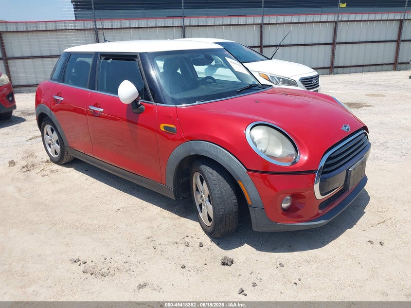 2016 Mini Hardtop VIN WMWXU1C51G2D11726 IAAI salvage auction — HAIL, Original (Texas), sold $3,100 on 2026-07-14 (photo 1)
