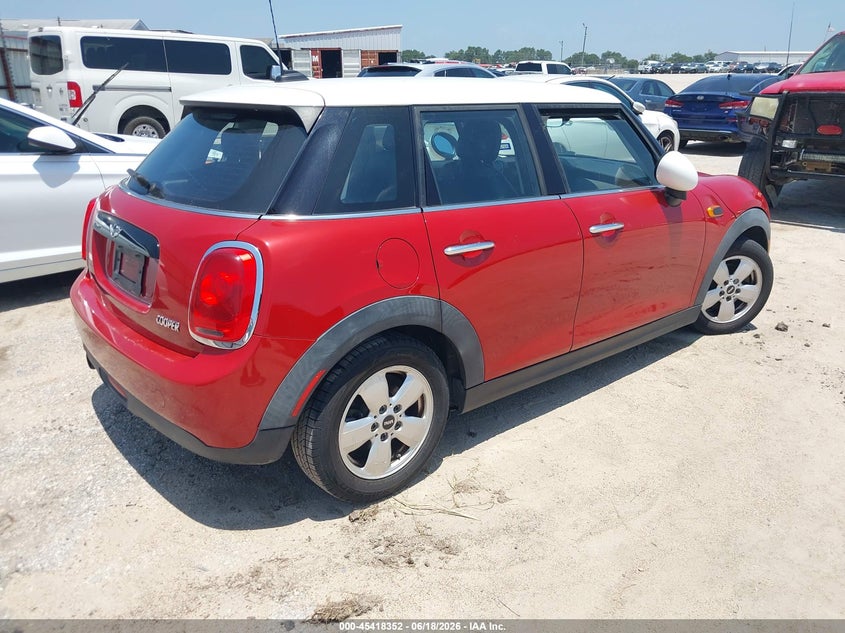 2016 Mini Hardtop VIN WMWXU1C51G2D11726 IAAI salvage auction — HAIL, Original (Texas), sold $3,100 on 2026-07-14 (photo 4)