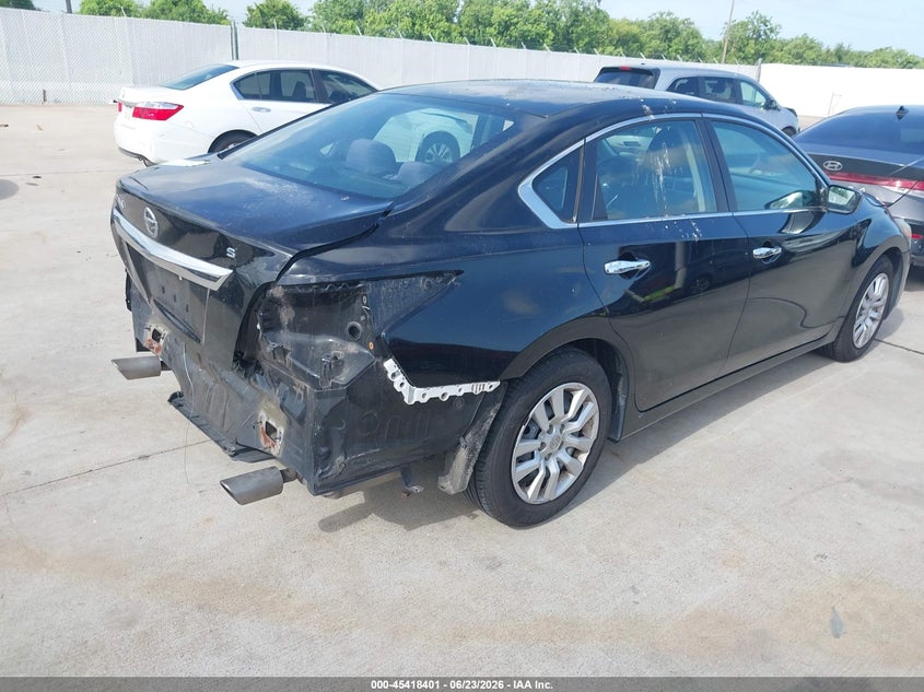 2015 Nissan Altima VIN 1N4AL3AP8FC288503 IAAI salvage auction — REAR END, Original (Texas), sold $1,600 on 2026-08-20 (photo 4)