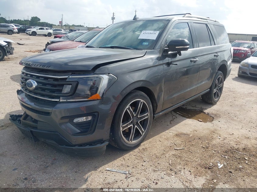 2019 Ford Expedition VIN 1FMJU1KT3KEA57347 IAAI salvage auction — RIGHT FRONT, Wait Title, sold $7,300 on 2026-08-23 (photo 2)