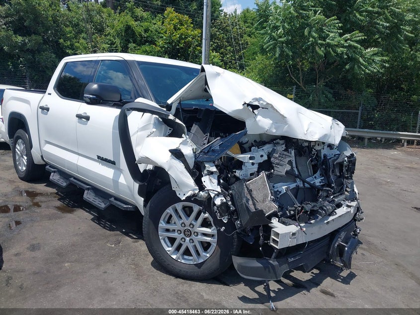 2022 Toyota Tundra VIN 5TFLA5AB9NX012475 IAAI salvage auction — FRONT END, Salvage Title, sold $7,000 on 2026-07-30 (photo 1)
